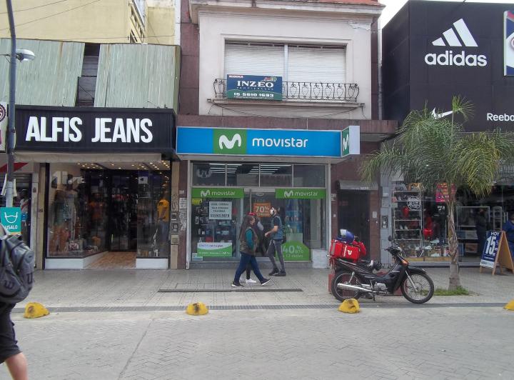 Local comercial · 180m²