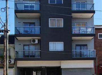 Departamento · 40m² · 2 Ambientes · Departamentos 2 Amb. Amplios Excelente Cálida Nuevo Valor!