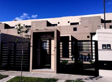Casa de 2 ambientes, Almirante Brown · Duplex Nº 3 en Alquiler
