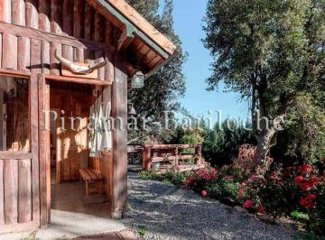 Casa de 7 ambientes, Villa La Angostura · Casa en Alquiler Temporal en Villa La Angostura