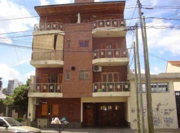Departamento de 2 ambientes, Avellaneda · Hermoso Departamento de 2 Ambientes Amplio con Balcon Al Frente.