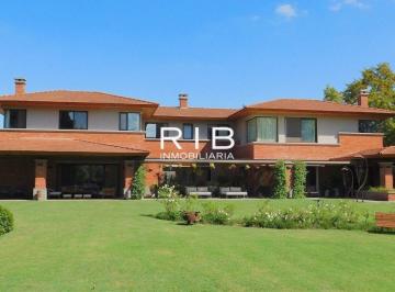 Casa de 6 ambientes, Pilar · Imponente Propiedad de Estilo Clásico - Moderno Sobre 6.400 m²