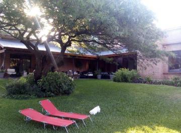 Foto · Venta Casa de 3 Dorm. en Country El Bosque.