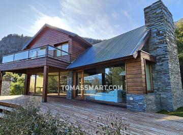 Casa · 350m² · 6 Ambientes · Casa - Golf