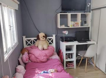 Casa de 3 ambientes, Almirante Brown · Casa en Venta