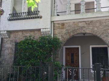 Casa · 4 Ambientes · Casa - Lomas de Zamora Oeste