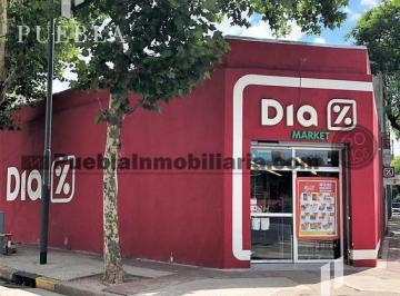 Local comercial · 205m² · Local en Venta - Parque Patricios