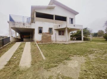 Casa · 231m² · 4 Ambientes · 2 Cocheras · N°ref: 1064 Venta - Casa 2 Plantas - Bialet Masse (2 Km de La Ruta 38 Aprox.)