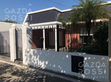 Casa · 140m² · 4 Ambientes · 1 Cochera · Casa - Monte Grande