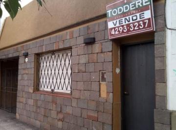 Casa de 6 ambientes, Lomas de Zamora · Casa en Muy Buena Ubicación en Banfield