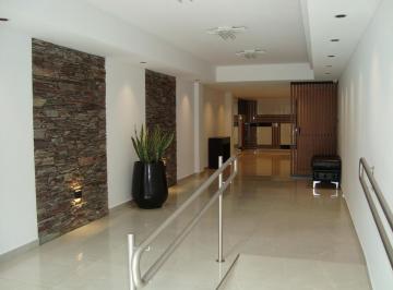 Departamento de 4 ambientes, Villa Luro · V. Luro. Larrazabal 600. de Categoria. Semipiso Frente 4 - Amb - 2 - Cocheras