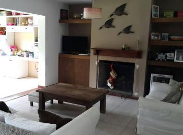 Casa de 5 ambientes, Tigre · Chalet Rincón de Milberg Barrio Cerrado Dorm. Piscina Jardín