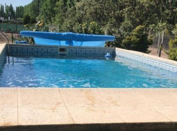 Casa de 5 ambientes, Centenario · Casa en Centenario B° Los Olivos