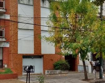 Departamento · 65m² · 3 Ambientes · 1 Cochera · P. Lucena 446