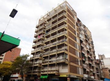Imagen 1 - Dpto 3 Dormitorios con Balcón y Amplio Estar en Zona Centro, Zeballos 1189. ¡Ideal para tu familia! - · Dpto 3 Dorm. con Balcón y Amplio Estar en Zona Centro, Zeballos 1189. ¡Ideal Para Tu Familia!