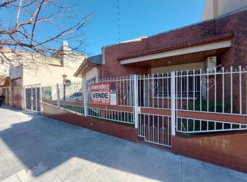 Casa de 3 ambientes, Lanús · Casa en Venta en Lanus Oeste