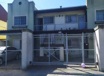 Departamento de 3 ambientes, Esteban Echeverría · Hermoso Depto 3 Amb. Cochera Cubierta C/portón Automatizado!
