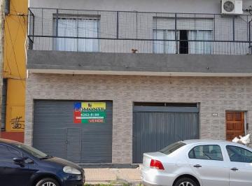 PH de 2 ambientes, Lanús · Departamento Tipo Casa en Venta en Lanus Oeste. Buena Ubicación.
