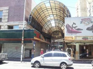 Bodega-Galpón · 350m² · Depósito en Venta en El Centro