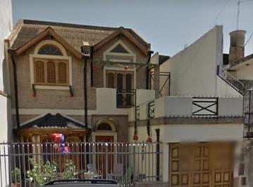 Casa de 5 ambientes, La Matanza · Lomas del Mirador Casa 5 Amb Fondo Libre y Pileta Toma Unidad en Parte de Pago