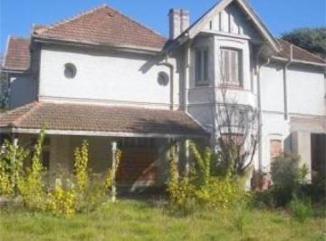 Casa de 5 ambientes, Almirante Brown · Casona Antigua S/2 Plantas en Venta