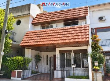 Casa · 85m² · 4 Ambientes · 1 Cochera · Duplex en Venta en Villa Sarmiento