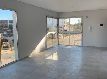 Departamento de 2 ambientes, Lomas de Zamora · Departamento de Dos Ambientes Sobre Av Alsina, Esquina Cabrera