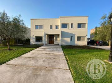 Casa de 4 ambientes, Tigre · Bustamante Prop. San Gabriel 9227 Casa Venta Villanueva Tigre