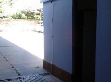 Garage , Morón · Cochera en Venta en Moron Centro