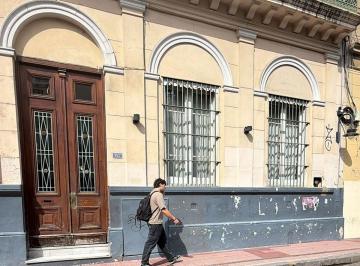 PH · 70m² · 2 Ambientes - Alojargentina · PH Dúplex de 70 m² con 1 Dormitorio en Alquiler Temporal en San Telmo