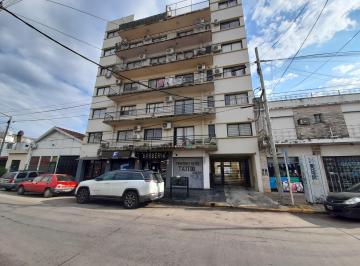 Departamento de 3 ambientes, General San Martín · Muy Amplio Departamento 3 Ambiente con Cochera - Excelente Ubicación
