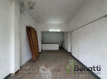 Local comercial · 40m² · 1 Ambiente · Local de 40 m² con Persiana y Vidriera en Alquiler