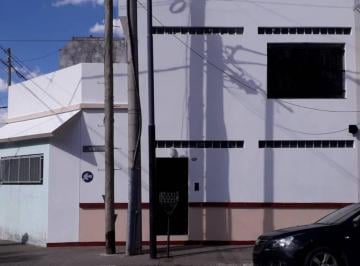 Casa de 3 ambientes, Lanús · En Vta Ideal Inversor Duplex 5 Amb C/terraza, Patio, Doble Entrada Apto Credito!