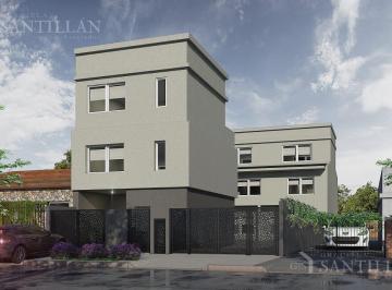Casa · 148m² · 4 Ambientes · 1 Cochera · Triplex a Estrenar - Olivos