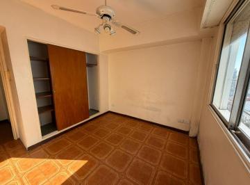 Departamento · 43m² · 2 Ambientes · 2 Amb Luminoso con Lavadero, Aire y Cochera Opcional