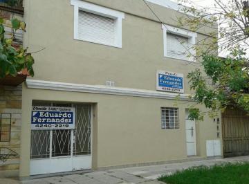 PH · 117m² · 4 Ambientes · 1 Cochera · PH - Lanús Este