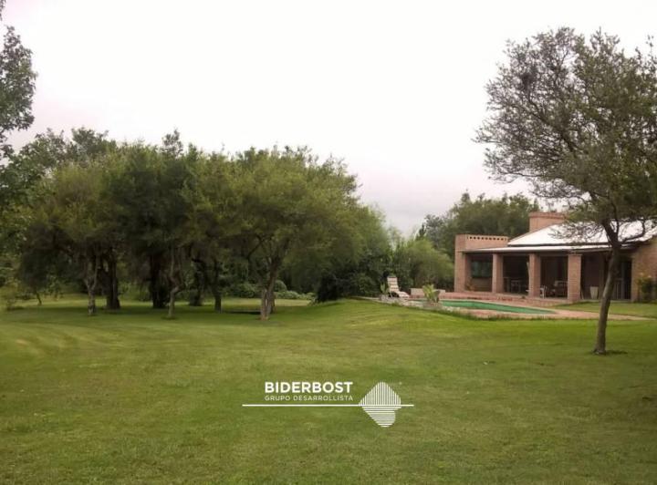 Casa · 400ha · 7 Ambientes
