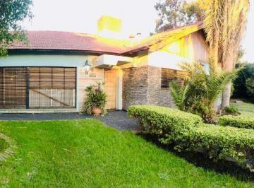 Casa de 4 ambientes, Ituzaingó · Chalet en Venta en Ituzaingo Norte
