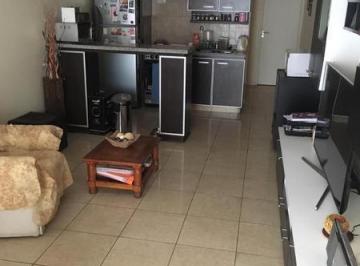Departamento · 42m² · 2 Ambientes · Departamento 2 Amb. Amplios en Primer Piso