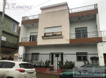 Casa · 80m² · 3 Ambientes · PH 3 Ambientes en Venta con Terraza y Balcon - Villa Bosch
