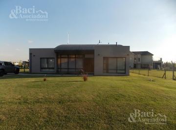Casa · 180m² · 6 Ambientes · Casa - Fincas del Alba