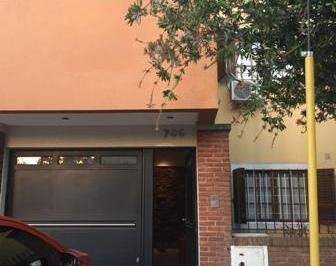 Departamento de 6 ambientes, La Plata · Duplex 3 Dorm. Venta en 134 Entre 46 y 47 con Cochera