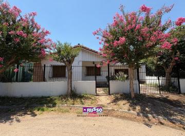 RUS-RUS-7754_2 · Venta Casa 3 Ambientes Ciudad Evita