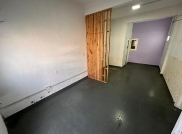 Local comercial de 2 ambientes, Lanús · Local Comercial con Oficina en Alquiler