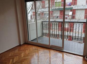 Departamento de 4 ambientes, Belgrano · Blanco Encalada 2300 a Pasos de Av Cabildo. 4 Amb/balcon/vig. 24 Hs.