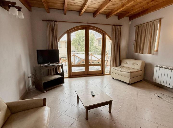 Casa · 440m² · 10 Ambientes
