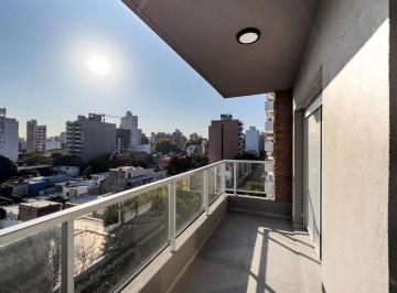 Imagen 1 - Semipiso externo de 2 dormitorios con balcón terraza, entrega inmediata. Posibilidad de cochera. - · Semipiso Externo de 2 Dorm. con Balcón Terraza, Entrega Inmediata. Posibilidad de Cochera.