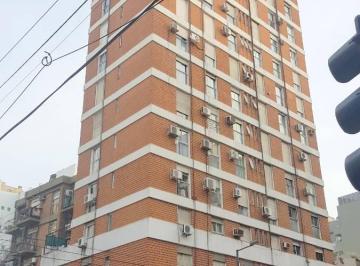 Departamento de 3 ambientes, Recoleta · Gallo 1000, Recoleta. 3 Amb. 2 Dorm. 49 m² Al Frente. Esquina. Muy Luminoso. Impecable. Apto Crédito