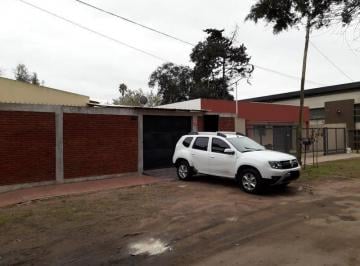 Casa de 3 ambientes, Berazategui · Venta - Impecable Casa en El Pato