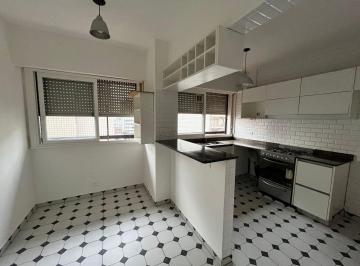 Departamento de 3 ambientes, Belgrano · Departamento de 3 Ambientes Muy Amplios Al Frente con Balcón Corrido y Garage